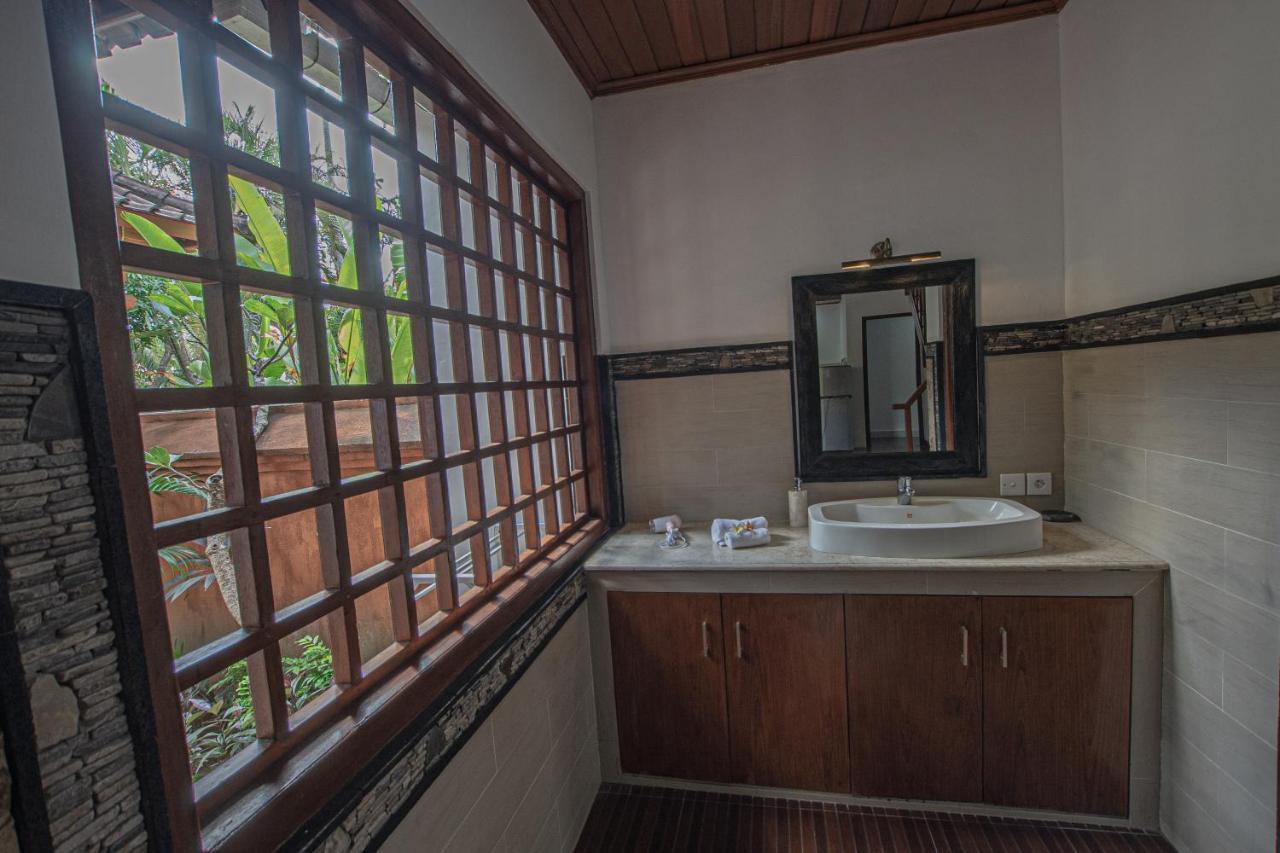 Panorama Cottages I Legian Exteriör bild